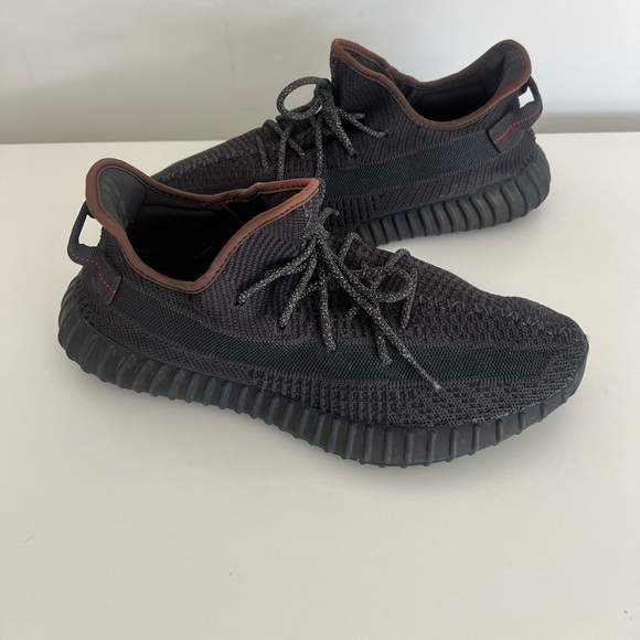 Yeezy adidas Boosts 350 V2 Black Men’s 13 - Picture 4 of 7